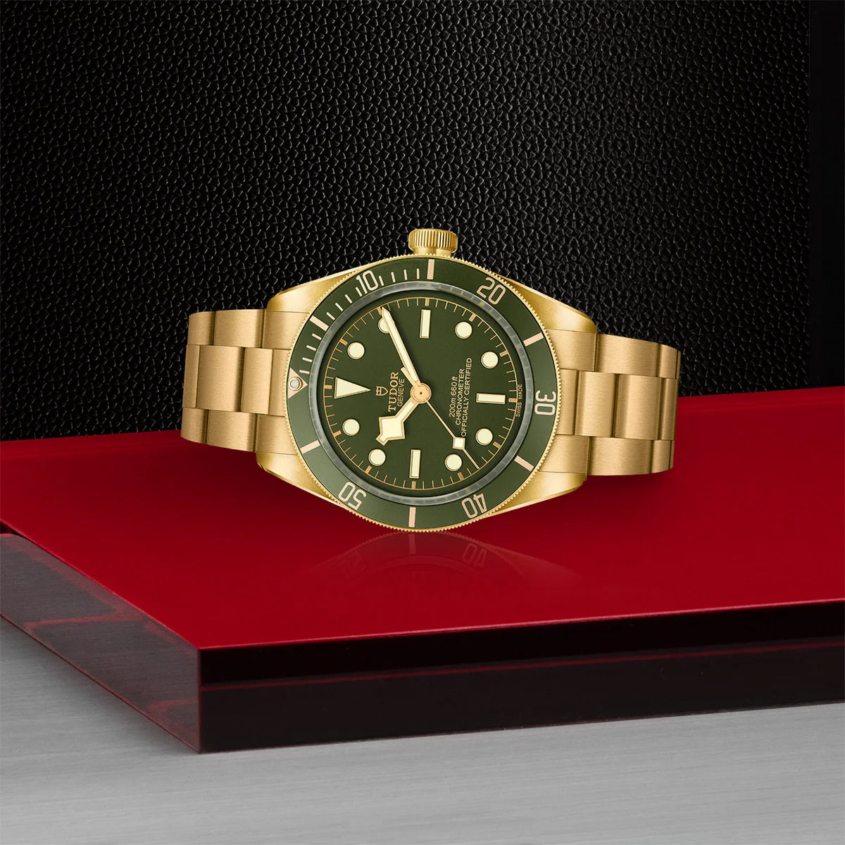 Black Bay 58 18k 39mm - Green Dial on 3-Link Bracelet