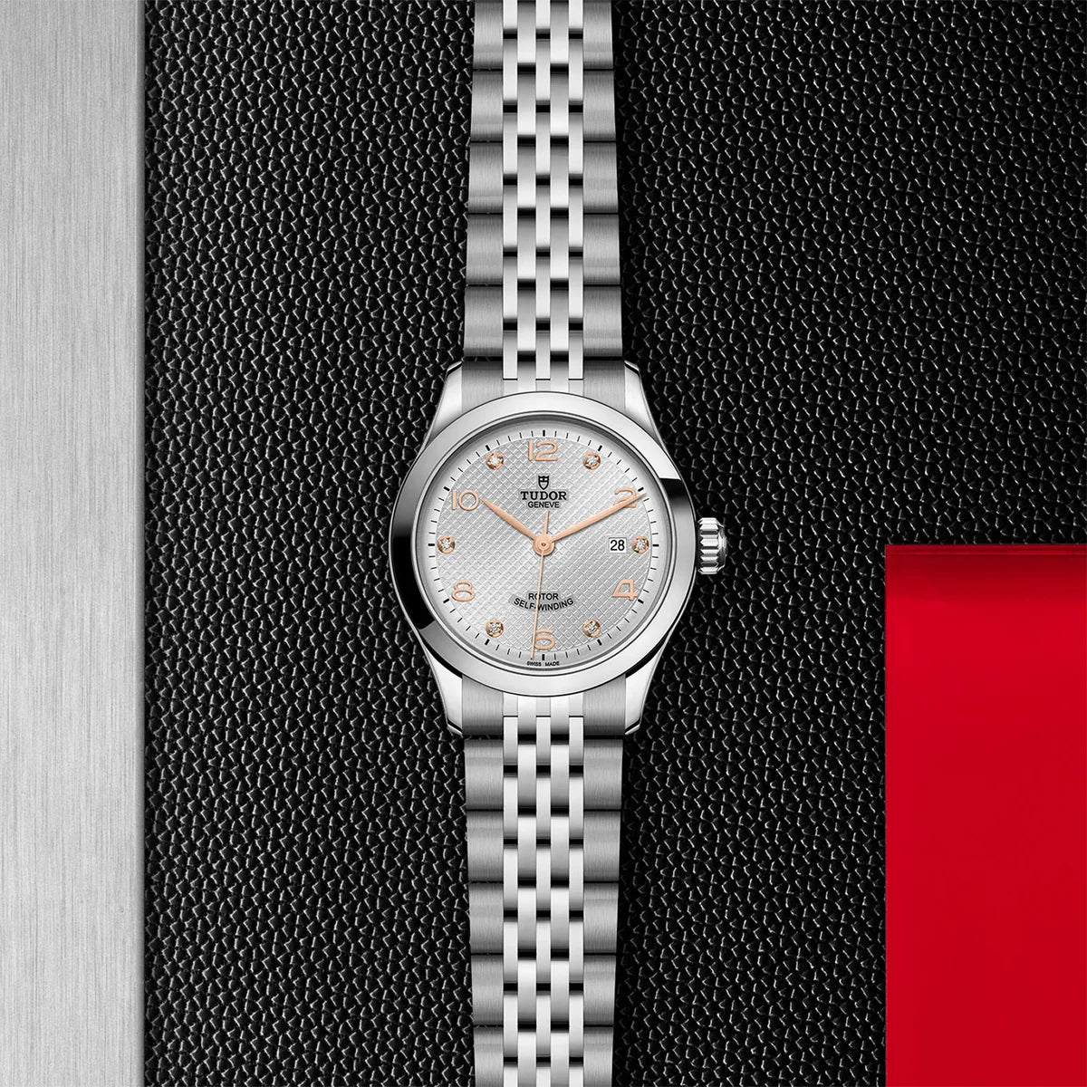 1926 28mm - Silver Diamond Dial on Bracelet