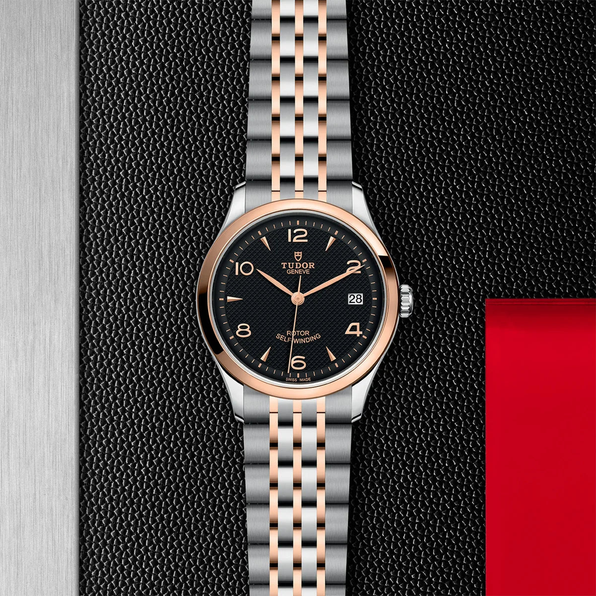 1926 Two-Tone 36mm - Black Dial on Bracelet
