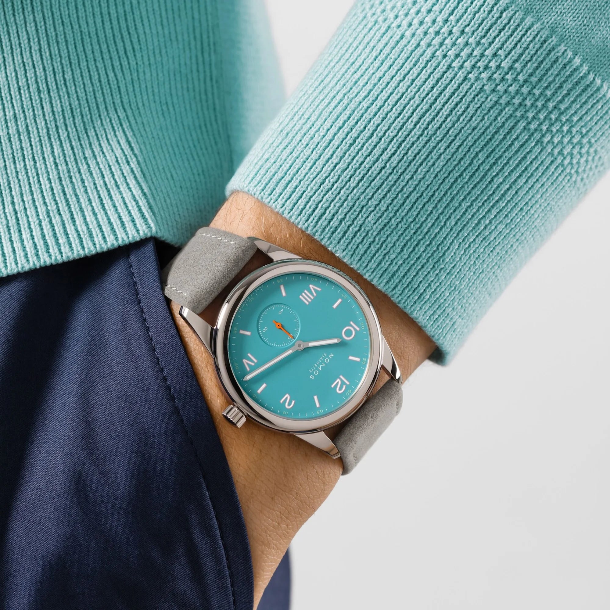 Club Campus 38mm - Endless Blue Dial on Strap