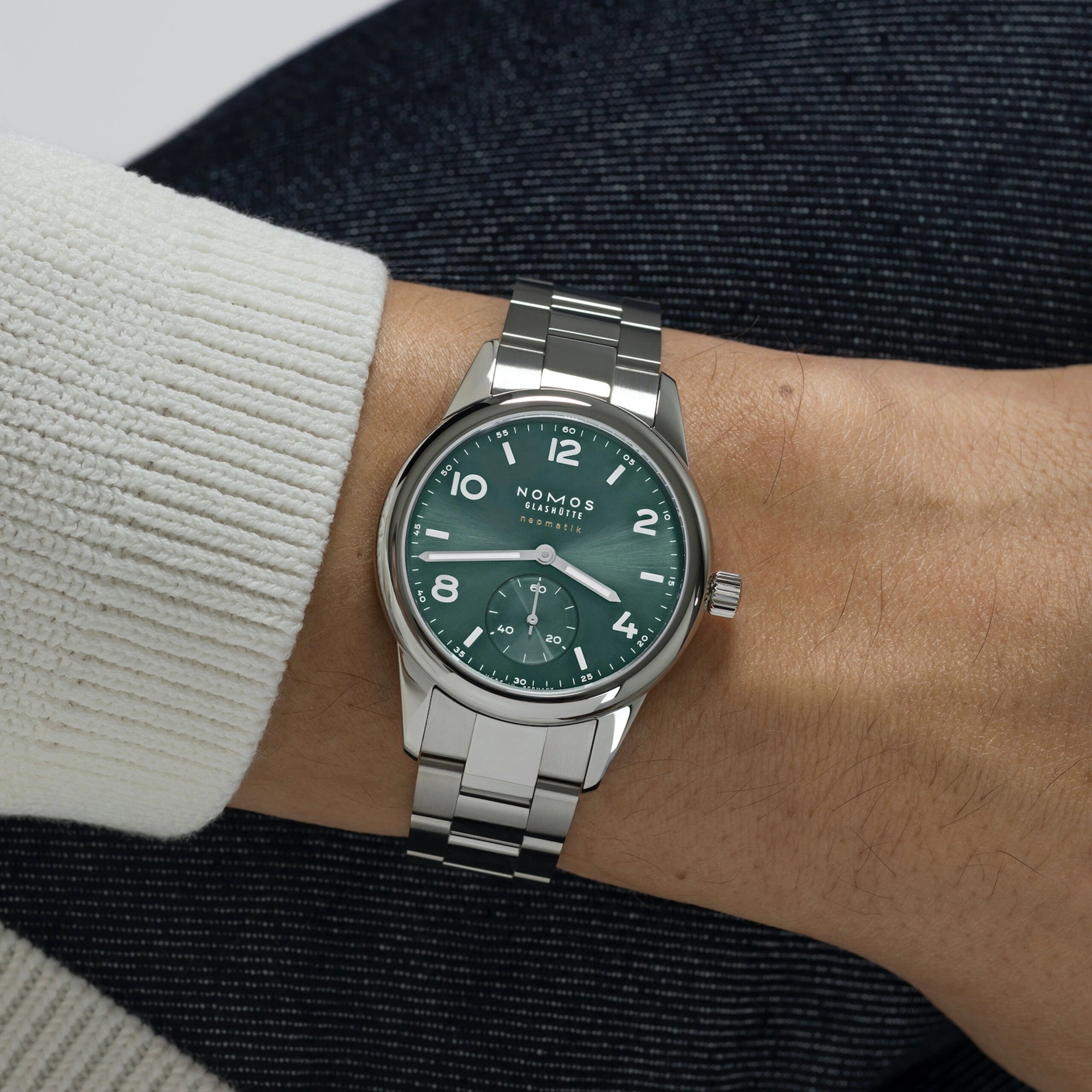 Club Sport Neomatik 37 mm - Petrol Green Dial on 3-Link Bracelet
