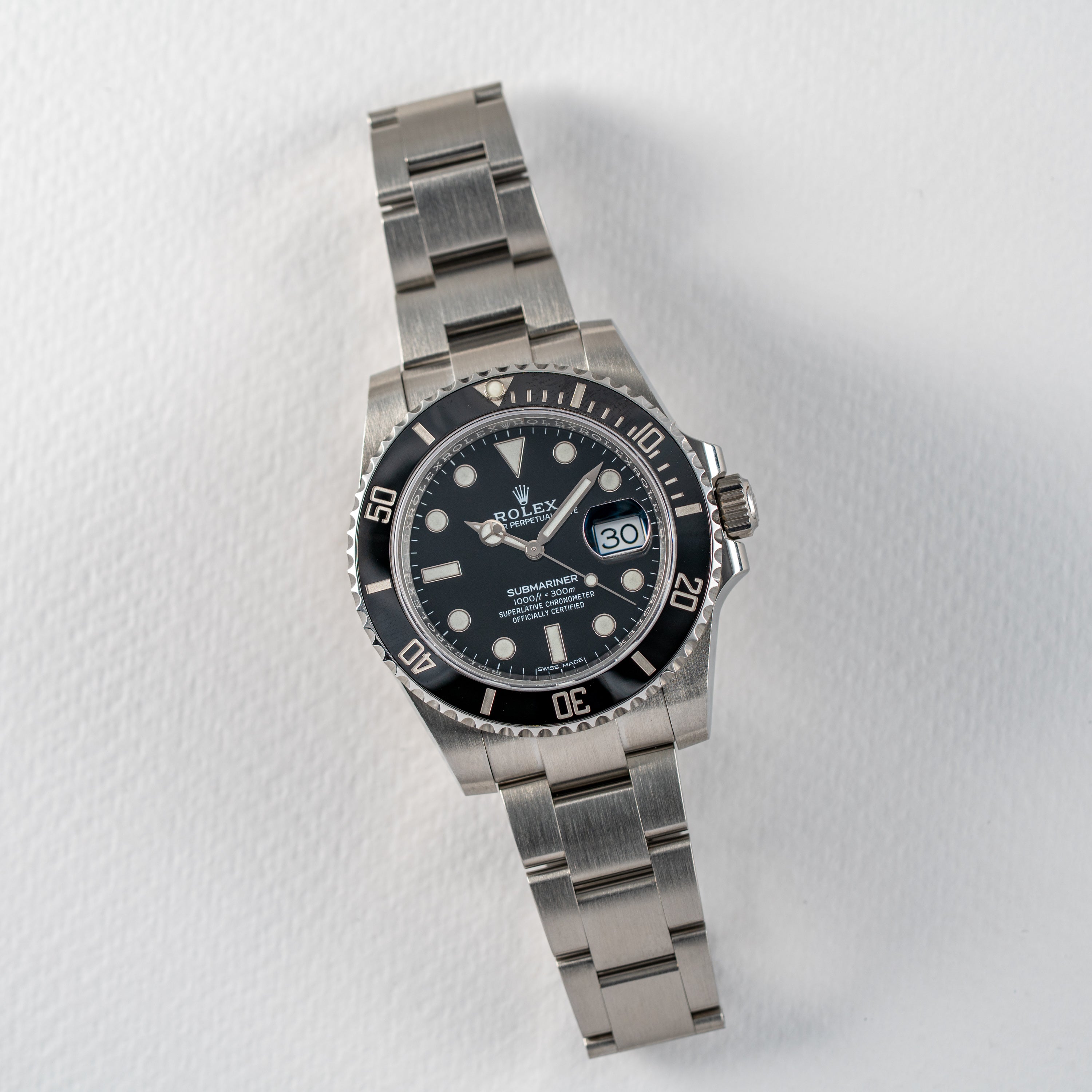 Rolex Submariner Date 40mm - Black Dial on Bracelet - 16610LN