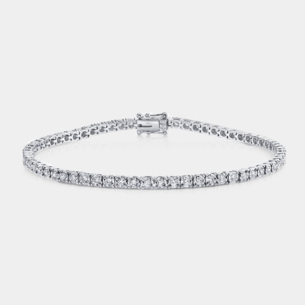 White gold diamond tennis bracelet, front view