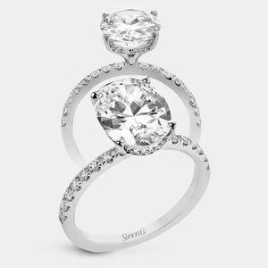 Oval Pavé 18k White Gold Engagement Ring - LR3295