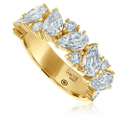 L361-150-18Y Wedding Band In 18 Karat Yellow Gold With 6 Pear Cut Diamonds