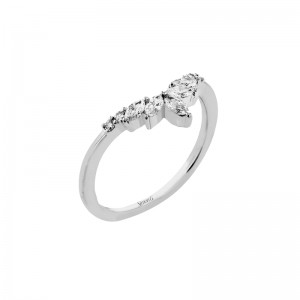 LR4119W Diamond Fashion Ring In 18 Karat White Gold With Round Cut Diamonds