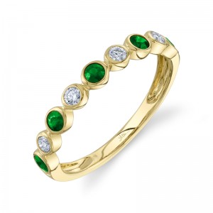 SC41001004 Emerald & Diamond Ring In 14 Karat Yellow Gold